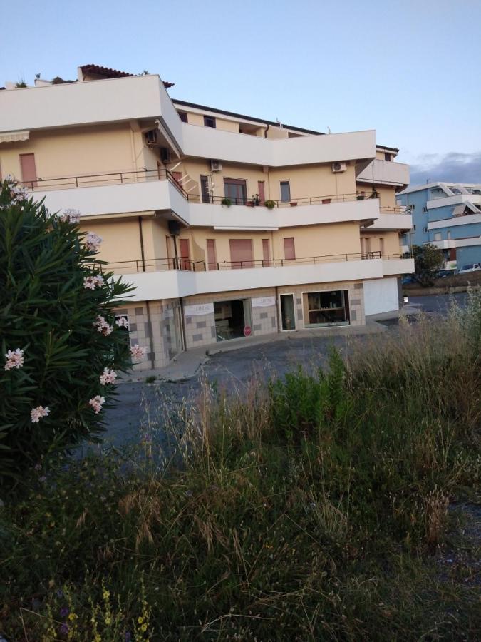 Apartments Mediterraneo 475 Scalea Ngoại thất bức ảnh